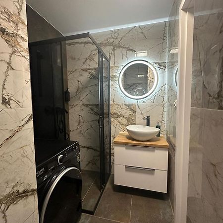 Luxury Apartaments Klimatyzacja 1 Radom Exterior photo